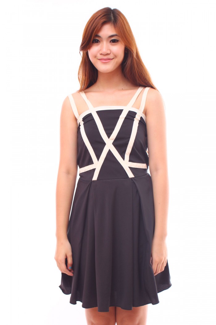 Criss Cross Strapped Dress - The Label Junkie